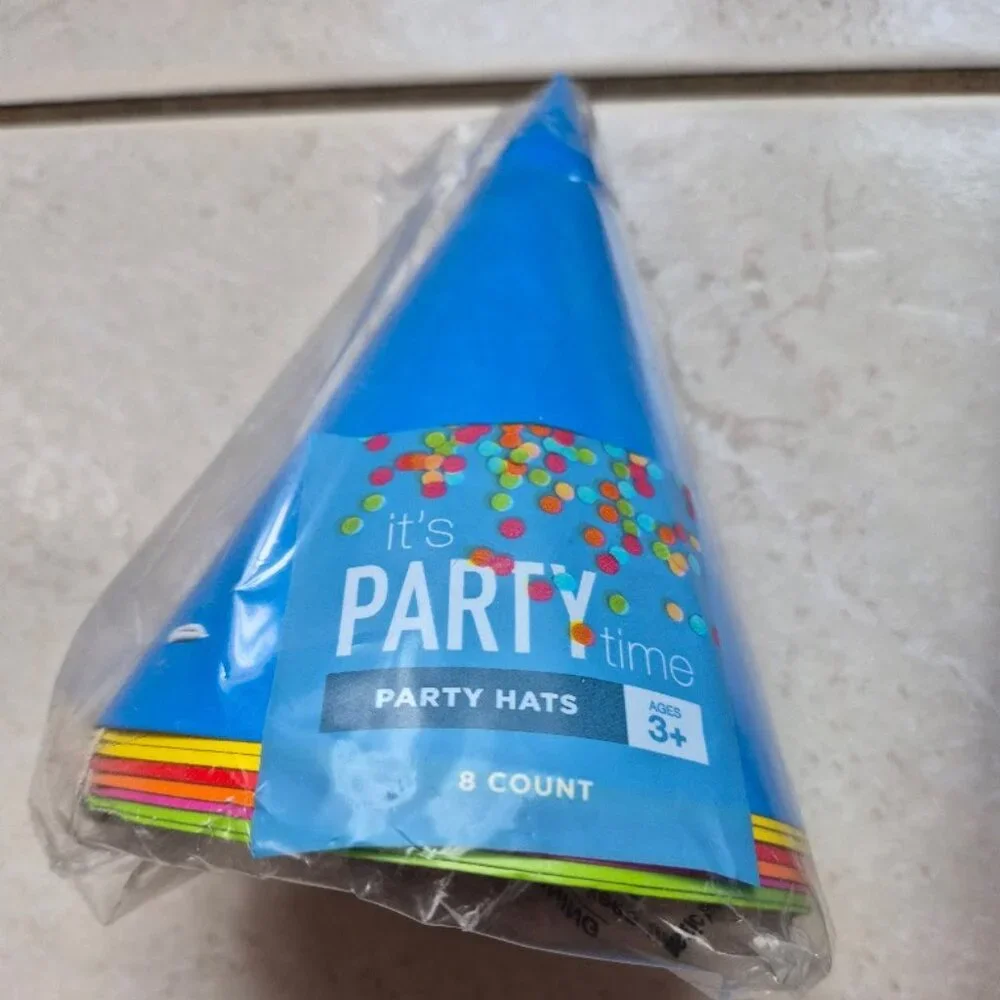 NEW--4 Packages of Party Hats